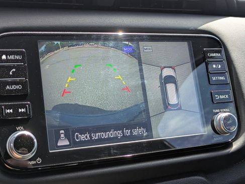 Certified 2021 Nissan Kicks SR FWD image 22