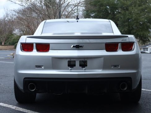 Used 2010 Chevrolet Camaro SS w/ RS Package image 4