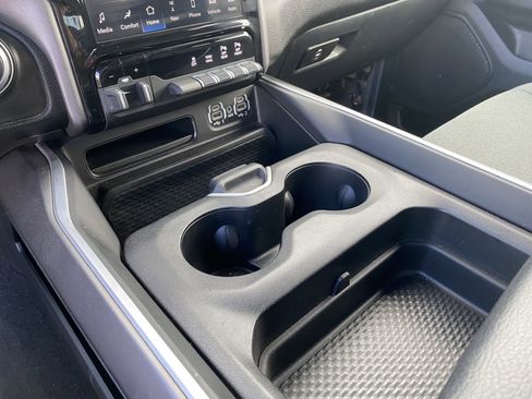 Used 2022 RAM 1500 Big Horn image 12