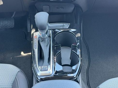 New 2026 Chevrolet Trax LT w/ Driver Confidence Package FWD image 28