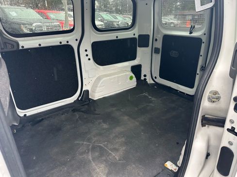 Used 2016 Nissan NV200 S w/ Cruise Control Package image 20