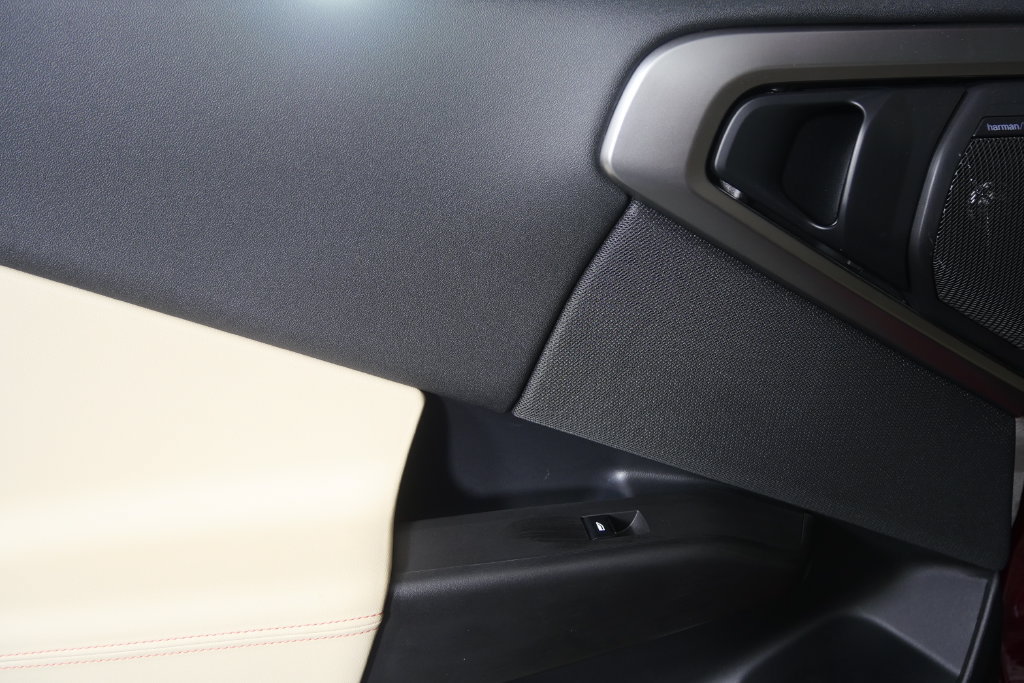 Certified 2025 BMW X3 M50 w/ Premium Package AWD/4WD image 13
