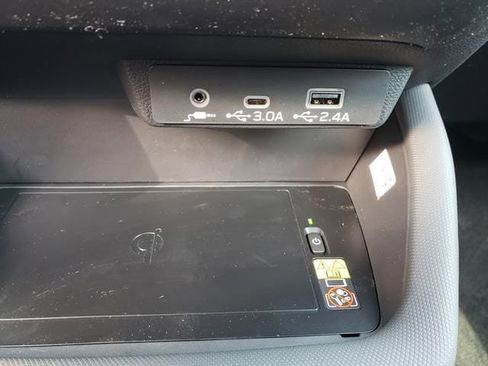 New 2026 Subaru Forester Premium image 18