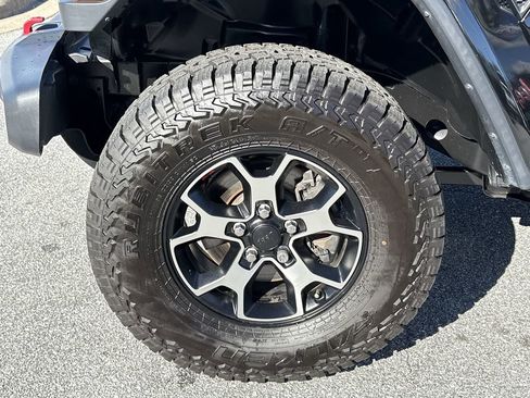 Used 2020 Jeep Wrangler Unlimited Rubicon image 36