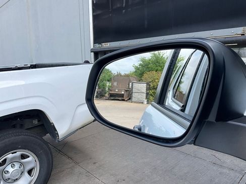 Used 2025 Toyota 4Runner SR5 image 18