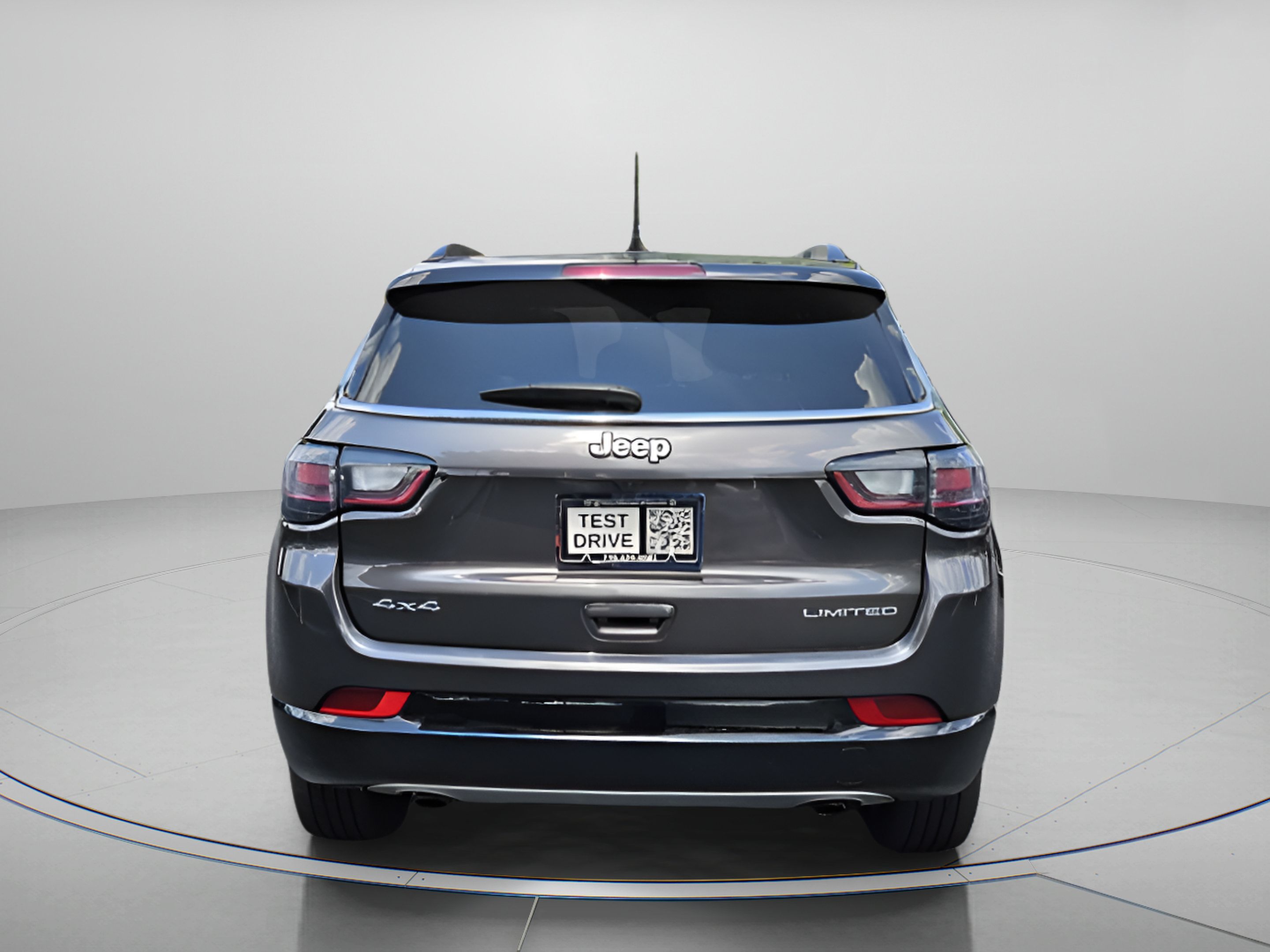Used 2023 Jeep Compass Limited w/ Elite Group AWD/4WD image 4