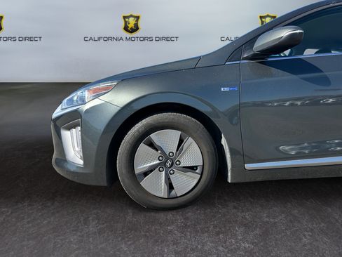 Used 2020 Hyundai Ioniq SE FWD image 14