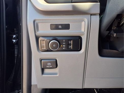 Used 2025 Ford F150 XLT w/ Equipment Group 301A Standard AWD/4WD image 16