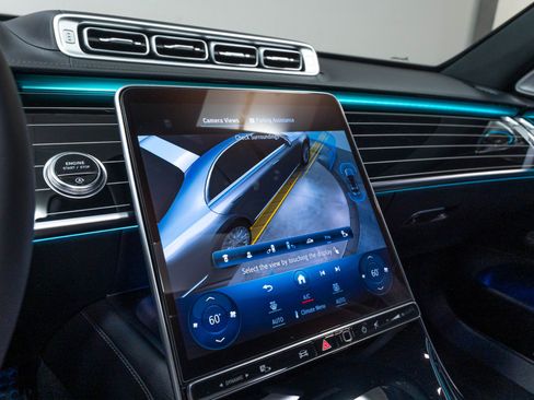 Used 2024 Mercedes-Benz S 580 4MATIC Sedan image 76