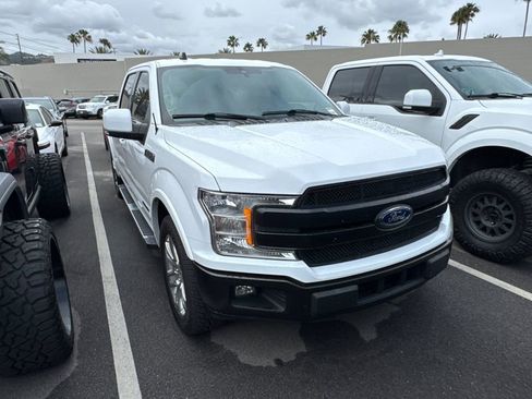 Used 2019 Ford F150 Lariat w/ Trailer Tow Package image 2