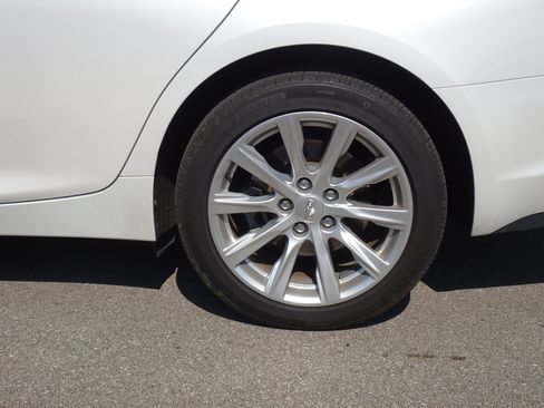 Used 2023 Cadillac CT5 Luxury w/ Sun And Sound Package AWD/4WD image 10
