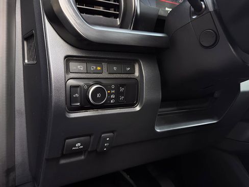 Used 2023 Ford F350 Lariat w/ Lariat Ultimate Package image 20