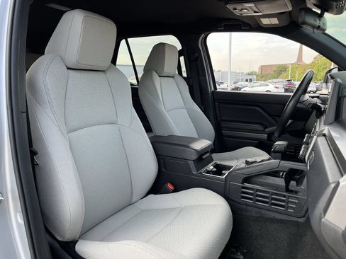 Used 2025 Toyota 4Runner SR5 RWD image 24