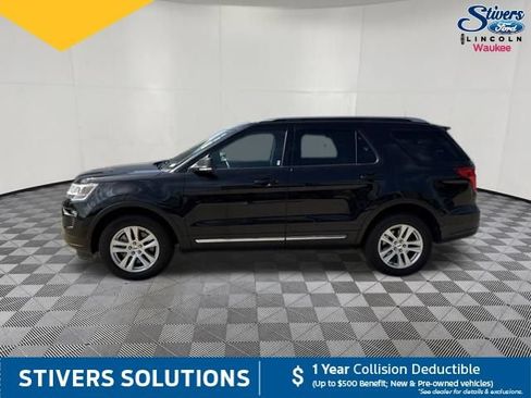 Used 2019 Ford Explorer XLT w/ Equipment Group 202A AWD/4WD image 11