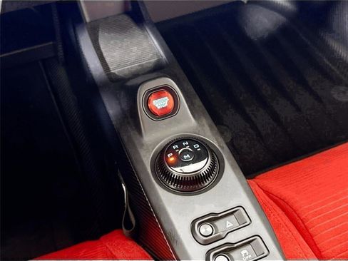 Used 2021 Ford GT Heritage Edition image 23