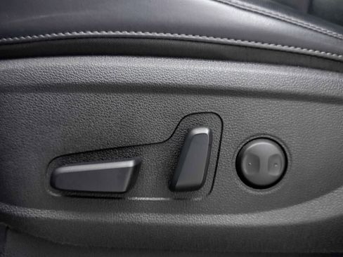 Used 2023 Kia Telluride S AWD/4WD image 30
