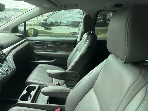 Used 2023 Honda Odyssey EX-L image 5