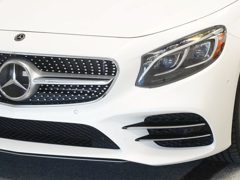 Certified 2021 Mercedes-Benz S 560 4MATIC Coupe image 6