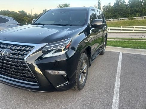 Certified 2022 Lexus GX 460 Premium w/ Premium Package AWD/4WD image 2