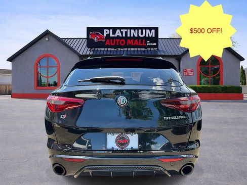 Used 2023 Alfa Romeo Stelvio Veloce AWD/4WD image 5