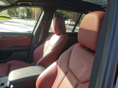 Used 2023 BMW X3 M40i image 21