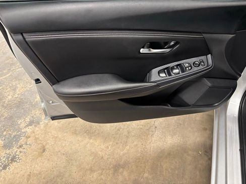 Used 2023 Nissan Sentra S FWD image 18