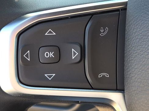 Used 2025 RAM 2500 Tradesman image 27