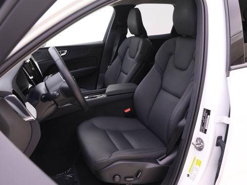 Used 2025 Volvo XC60 T8 Plus w/ Protection Package Premier image 10