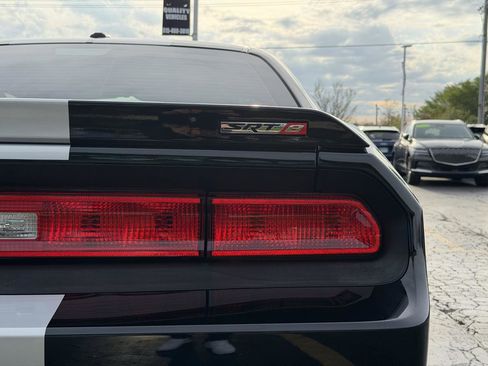 Used 2013 Dodge Challenger SRT8 w/ Harman Kardon Audio Group image 44