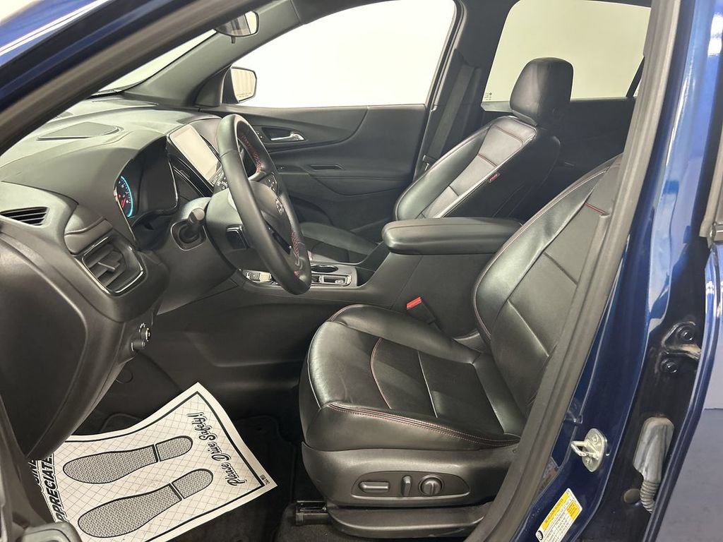 Certified 2023 Chevrolet Equinox RS w/ RS Leather Package AWD/4WD image 9