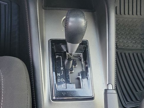 Used 2021 Mitsubishi Outlander Sport SE FWD image 28