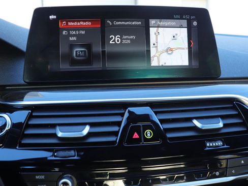 Used 2018 BMW 530i 530i image 28