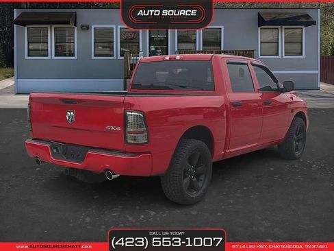 Used 2015 RAM 1500 Express AWD/4WD image 7