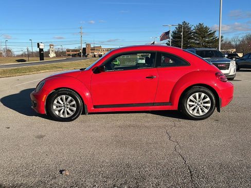 Used 2014 Volkswagen Beetle 2.5 image 2