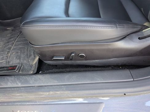 Used 2023 Tesla Model 3 Standard Range image 23