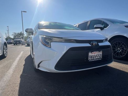 Certified 2024 Toyota Corolla LE FWD image 2