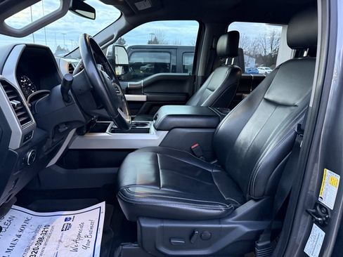 Used 2021 Ford F350 Lariat w/ Chrome Package image 11
