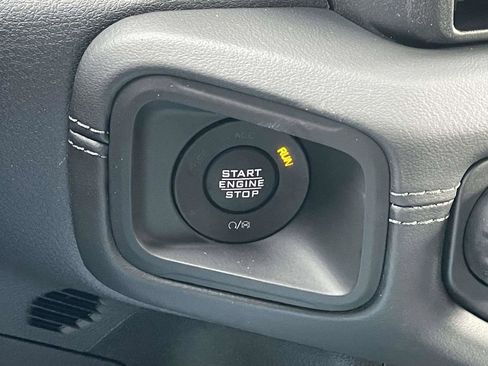 New 2026 Jeep Wrangler Unlimited Sahara AWD/4WD image 31