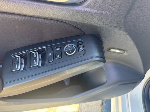 Used 2022 Honda Civic LX image 15