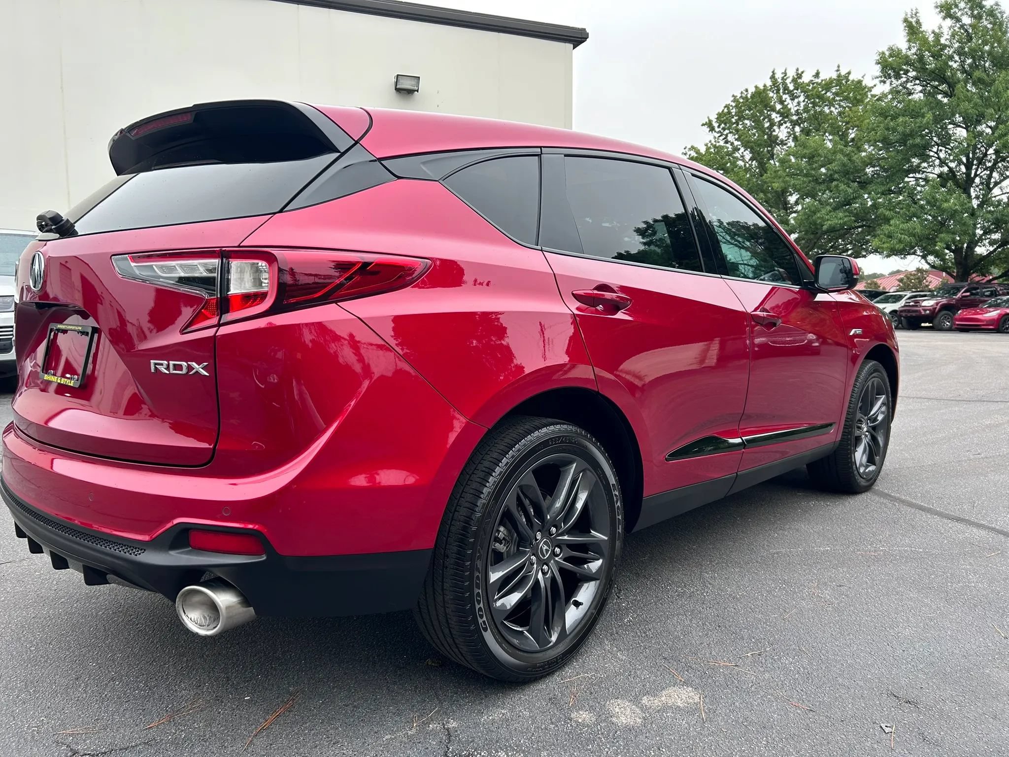 Used 2023 Acura RDX w/ Advance Package FWD image 3