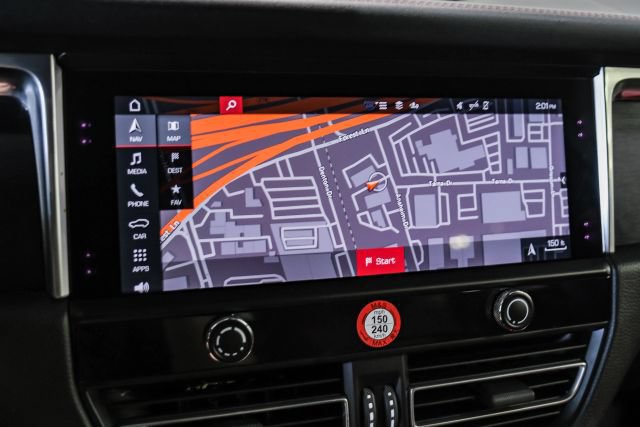 Used 2022 Porsche Macan GTS AWD/4WD image 23