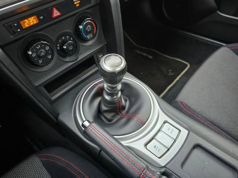 Used 2013 Subaru BRZ Premium image 33