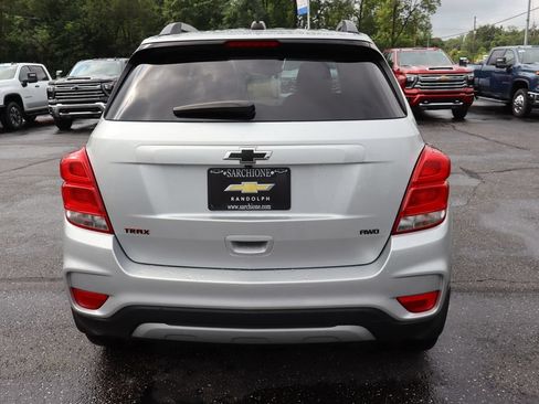 Used 2021 Chevrolet Trax LT w/ Redline Edition AWD/4WD image 31