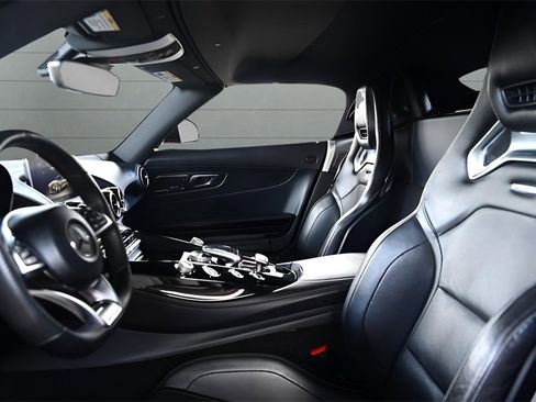 Used 2019 Mercedes-Benz AMG GT Base w/ Lane Tracking Package image 25