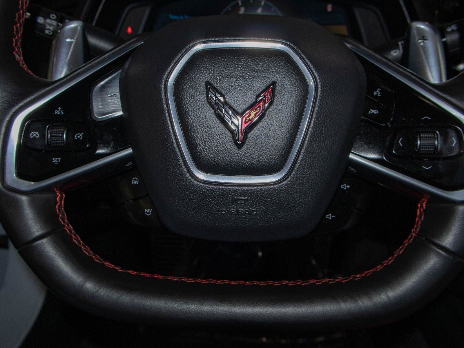 Used 2023 Chevrolet Corvette Stingray Coupe RWD image 9