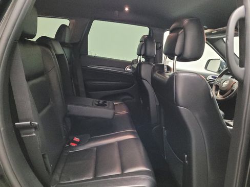 Used 2018 Jeep Grand Cherokee Limited RWD image 19