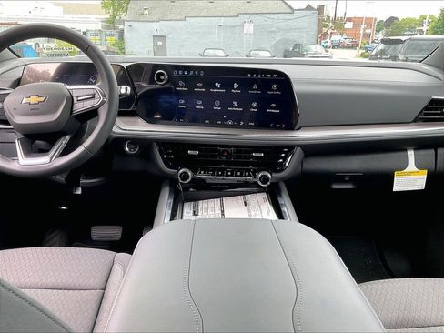 New 2026 Chevrolet Tahoe LS w/ LS Custom Edition AWD/4WD image 13