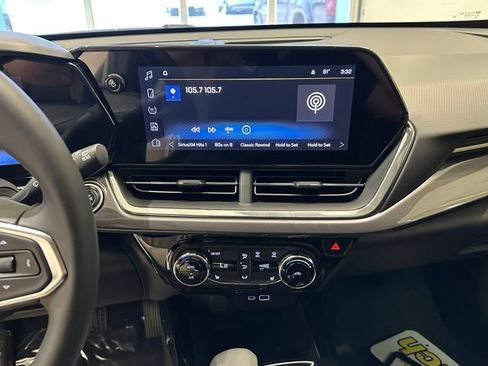 New 2026 Chevrolet Trax ACTIV w/ Driver Confidence Package FWD image 10