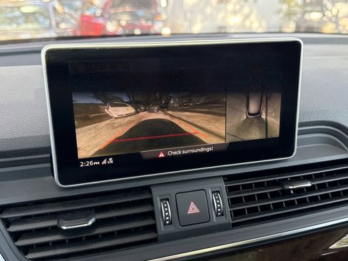 Used 2019 Audi Q5 Prestige image 31