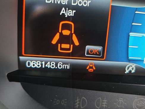 Used 2020 Ford Edge SEL FWD image 24